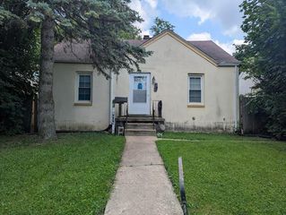 825 E Rose Street 825 E Rose Street, Springfield, OH 45505