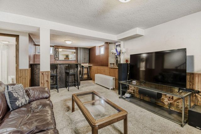 414 5th Street W, Hastings, MN 55033