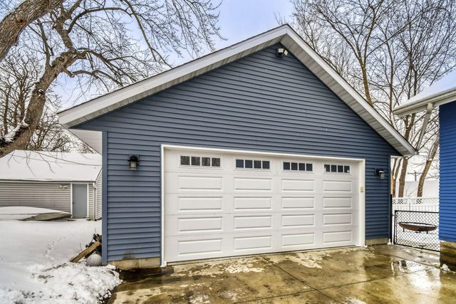 414 5th Street W, Hastings, MN 55033