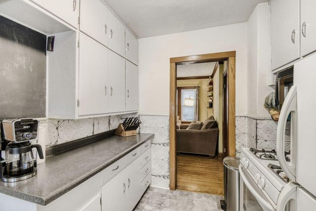 414 5th Street W, Hastings, MN 55033