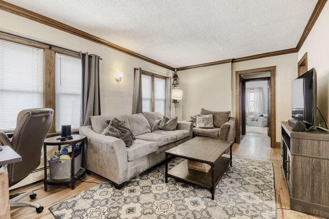 414 5th Street W, Hastings, MN 55033