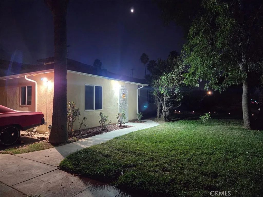 8646 Corbin Ave, Northridge, CA 91324