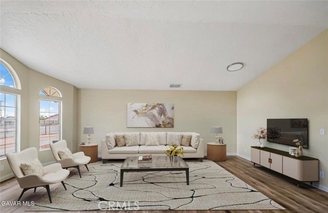 20649 83rd, California City, CA 93505