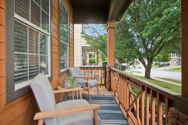 120 Myrtle Creek, Grapevine, TX 76051