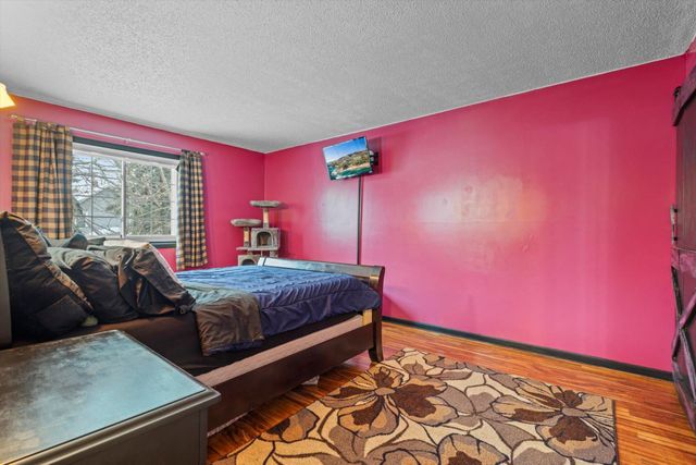 4040 Maureen Drive NE 202, Columbia Heights, MN 55421