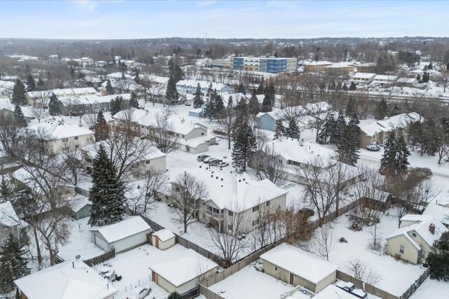 4040 Maureen Drive NE 202, Columbia Heights, MN 55421