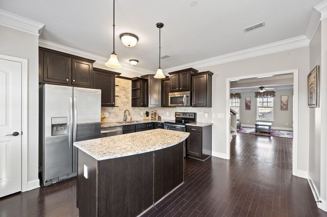 1037 Westhaven Blvd, Franklin, TN 37064