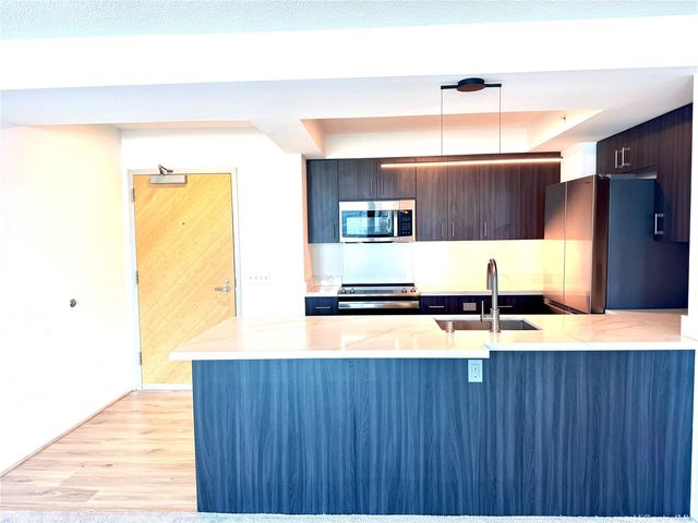 615 Keawe Street 1708, Honolulu, HI 96813