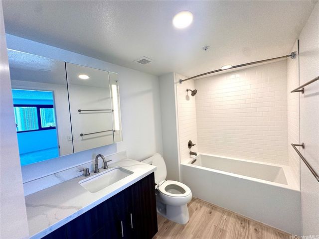 615 Keawe Street 1708, Honolulu, HI 96813