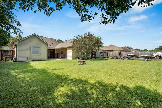 39100 S Angelle Ct, Gonzales, LA 70737
