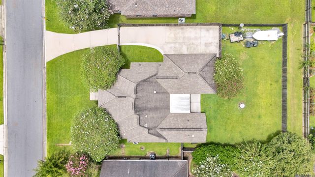 39100 S Angelle Ct, Gonzales, LA 70737