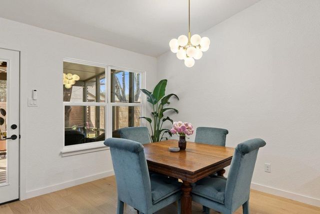 8202 Cache DR, Austin, TX 78749