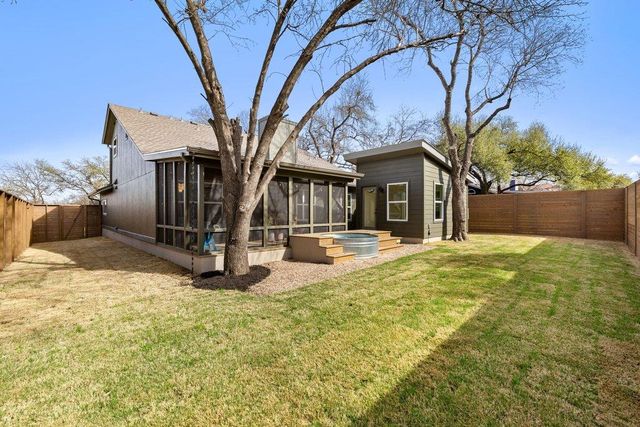 8202 Cache DR, Austin, TX 78749