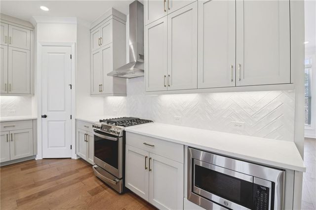905 Shire Elm Street 24, Johns Creek, GA 30022