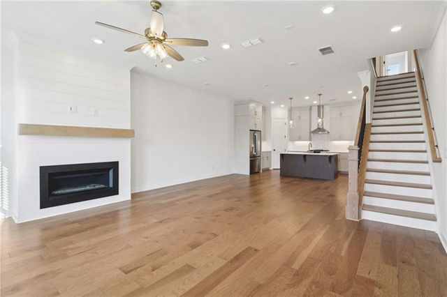 905 Shire Elm Street 24, Johns Creek, GA 30022