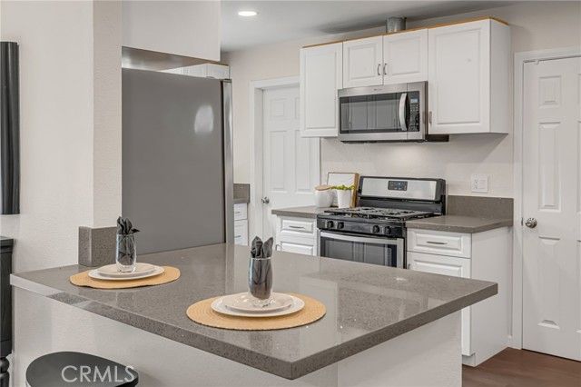 10471 Whirlaway Street, Cypress, CA 90630