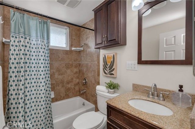 10471 Whirlaway Street, Cypress, CA 90630