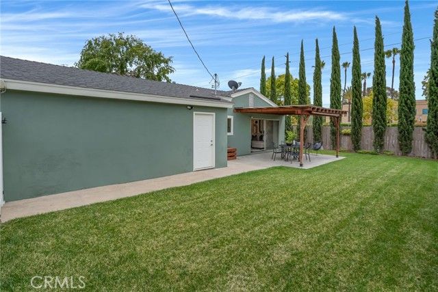 10471 Whirlaway Street, Cypress, CA 90630