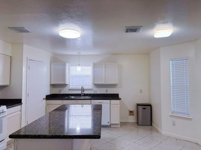 9323 Eaglewood Spring Drive, Houston, TX 77083