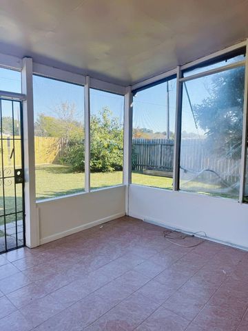 9323 Eaglewood Spring Drive, Houston, TX 77083