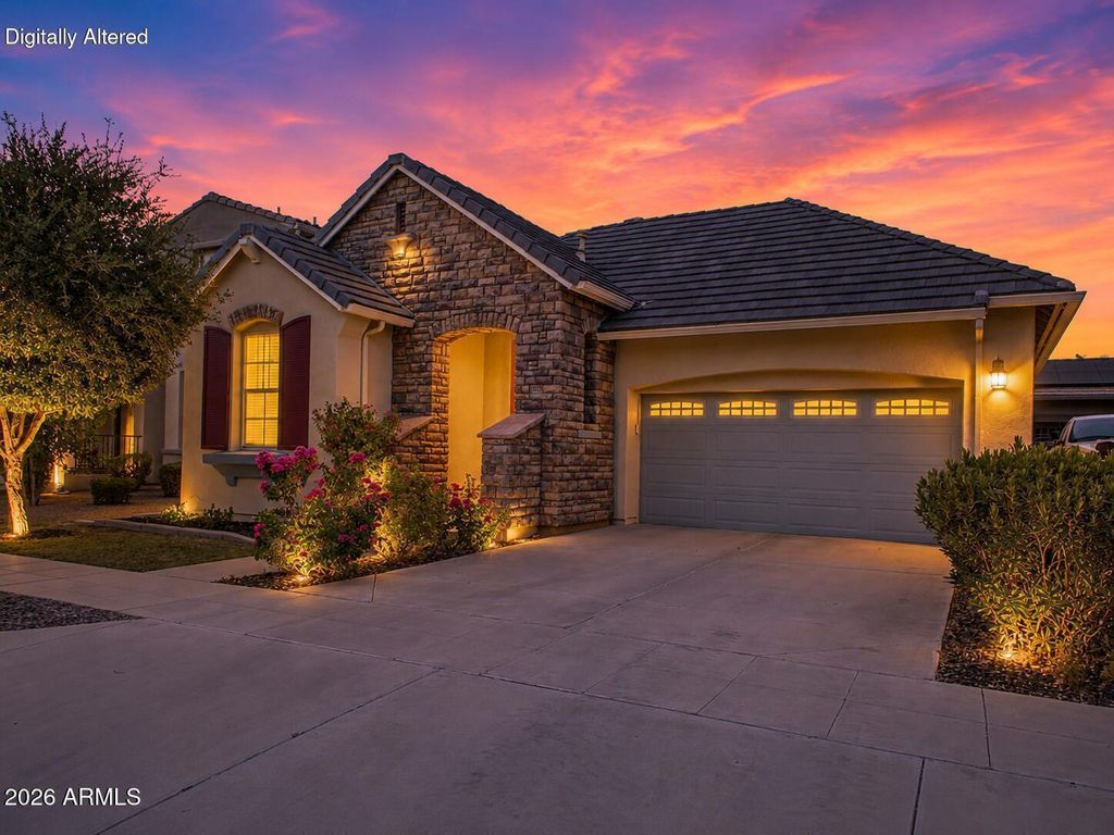 15352 W WETHERSFIELD Road, Surprise, AZ 85379 — exterior