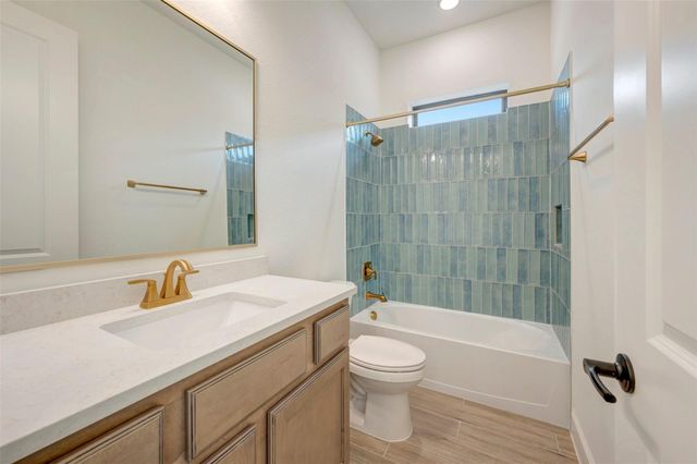 26524 Pioneer Pointe Court, Montgomery, TX 77316