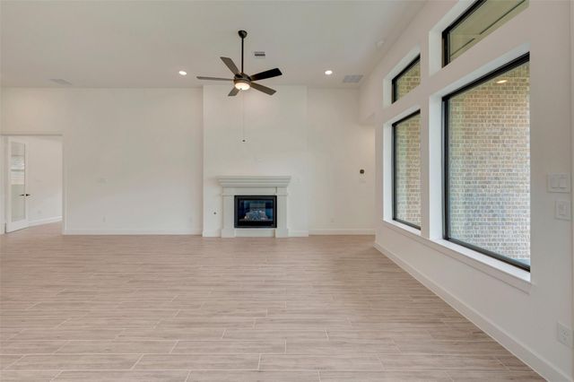 26524 Pioneer Pointe Court, Montgomery, TX 77316