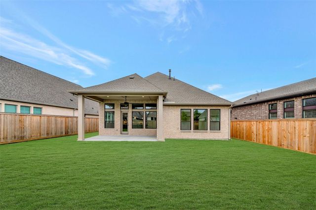 26524 Pioneer Pointe Court, Montgomery, TX 77316