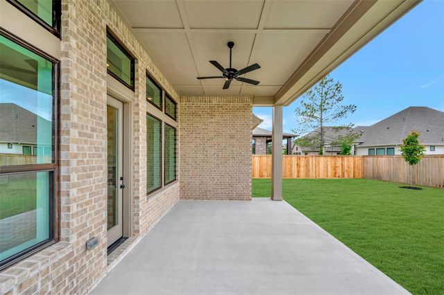 26524 Pioneer Pointe Court, Montgomery, TX 77316