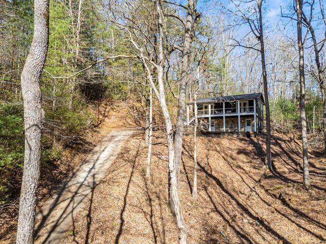 45 Mountain Stream Road, Murphy, NC 28906