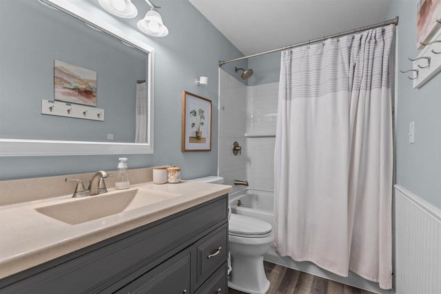 2108 S HORIZON DRIVE, Appleton, WI 54915