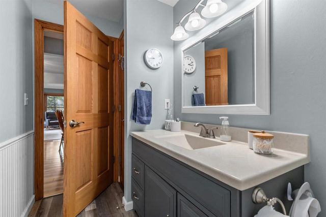 2108 S HORIZON DRIVE, Appleton, WI 54915