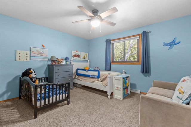 2108 S HORIZON DRIVE, Appleton, WI 54915