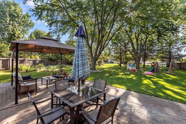 2108 S HORIZON DRIVE, Appleton, WI 54915