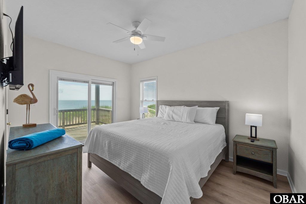 Image 30 of property listing at 23217 Sea Haven Drive 4, Rodanthe, NC 27968