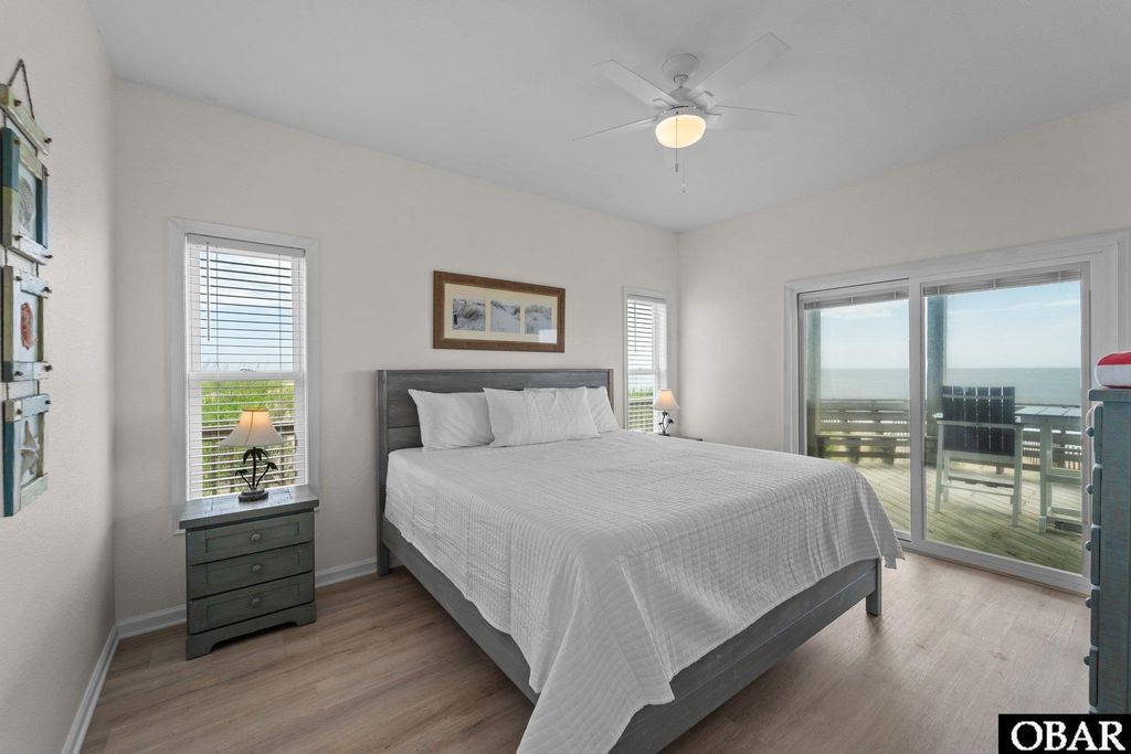 Image 33 of property listing at 23217 Sea Haven Drive 4, Rodanthe, NC 27968