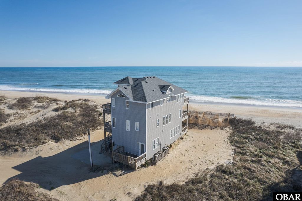 Image 5 of property listing at 23217 Sea Haven Drive 4, Rodanthe, NC 27968