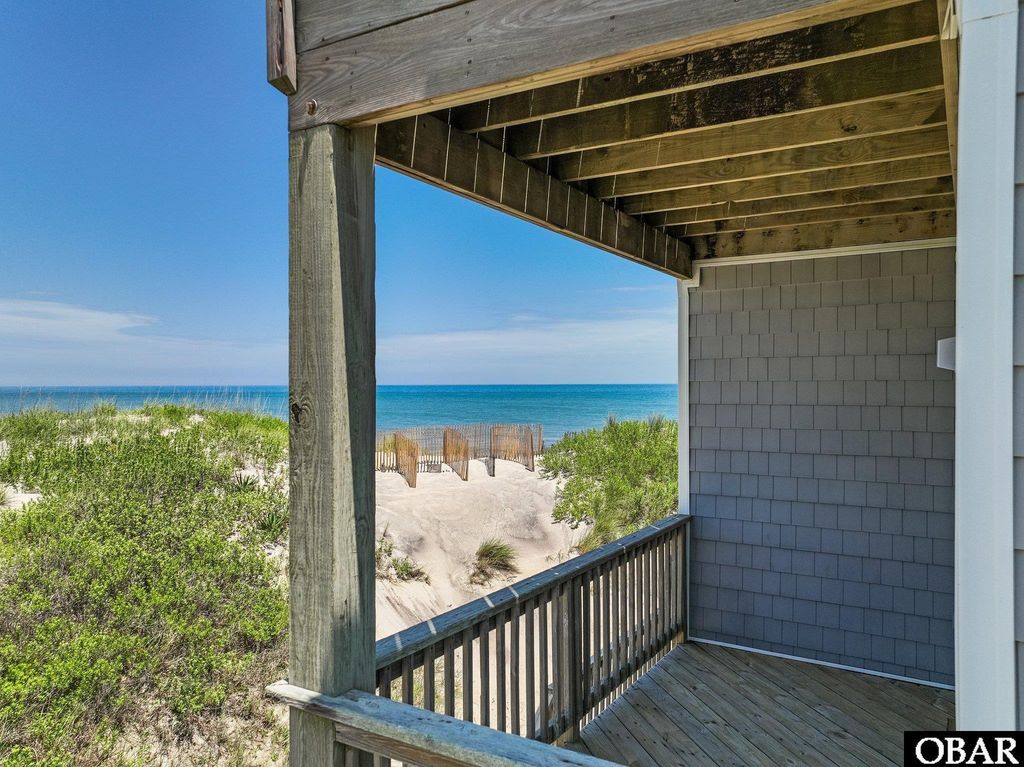 Image 41 of property listing at 23217 Sea Haven Drive 4, Rodanthe, NC 27968