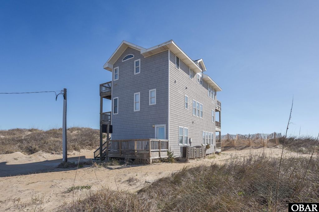 Image 44 of property listing at 23217 Sea Haven Drive 4, Rodanthe, NC 27968