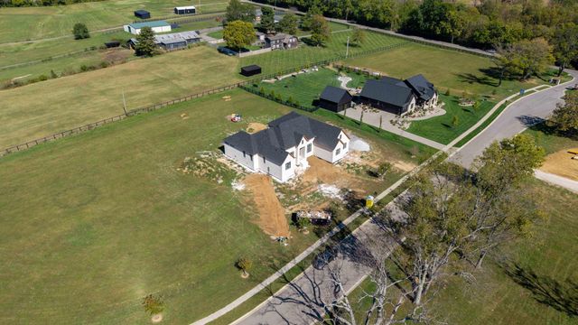 108 Crawford Creek Drive, Nicholasville, KY 40356