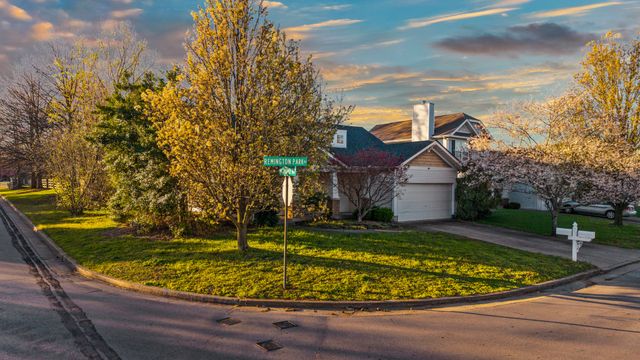 2001 Remington Park Rd, Hermitage, TN 37076