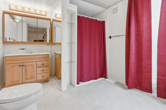 804 E High Street, Greenville, MI 48838