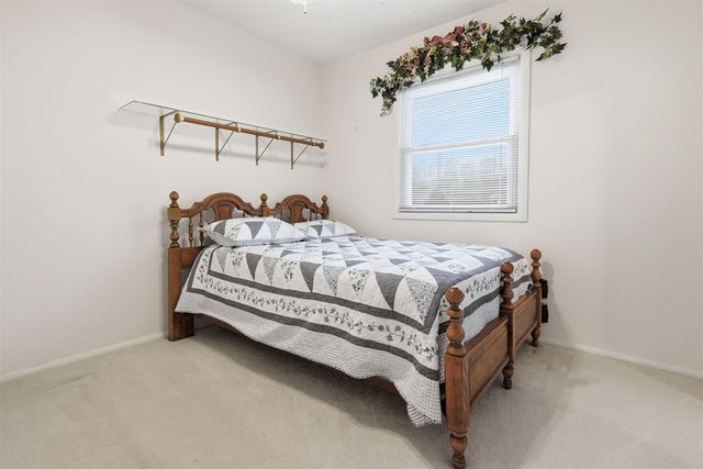 804 E High Street, Greenville, MI 48838