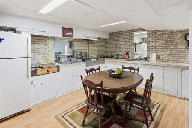 804 E High Street, Greenville, MI 48838