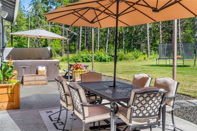 8522 Charmont Lane SW, Olympia, WA 98512