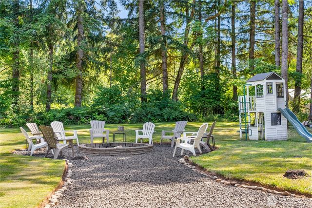 8522 Charmont Lane SW, Olympia, WA 98512