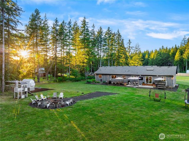 8522 Charmont Lane SW, Olympia, WA 98512