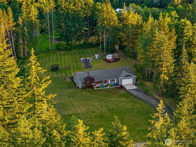 8522 Charmont Lane SW, Olympia, WA 98512