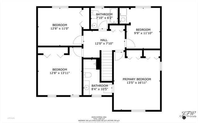 4 Mather Dr, Wareham, MA 02571