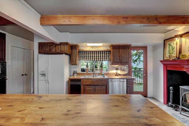 13558 Lake Wildwood Drive, Penn Valley, CA 95946